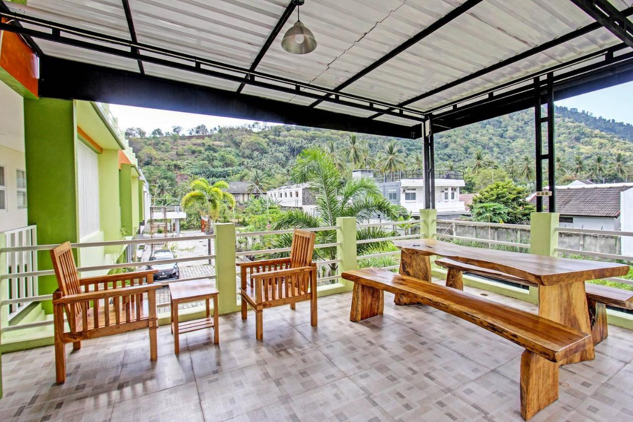 Capital O 91384 Rintaka Residence Senggigi Luaran gambar